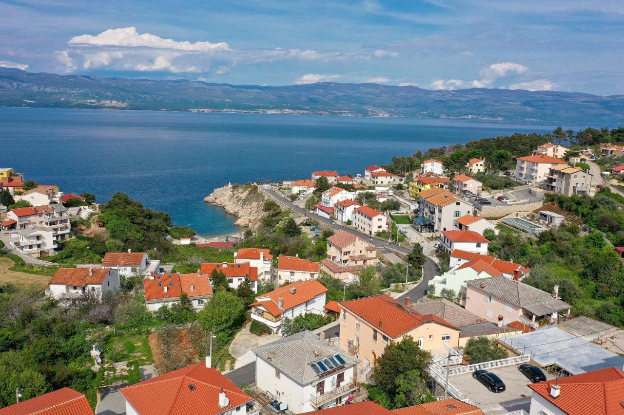 Moro Vrbnik Apartamento Exterior foto
