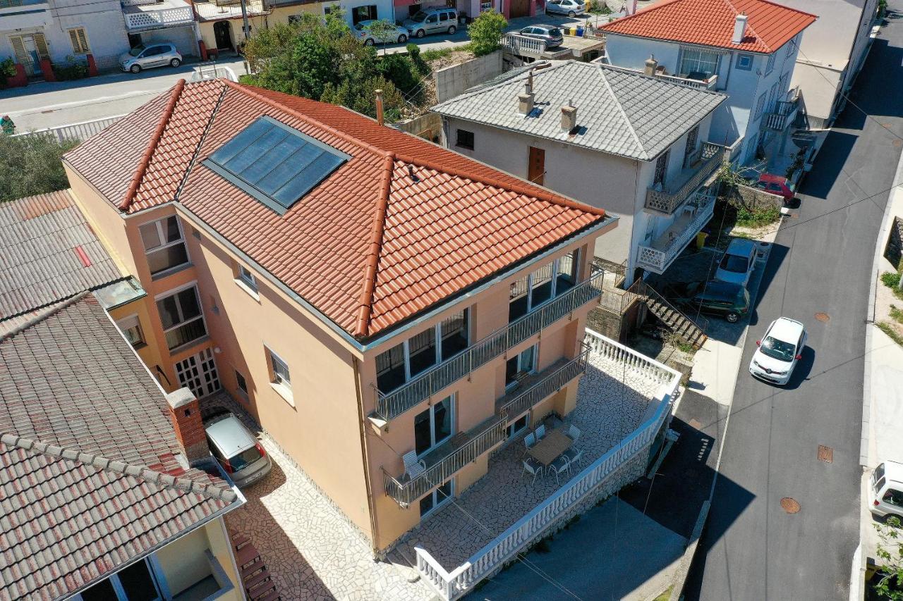 Moro Vrbnik Apartamento Exterior foto
