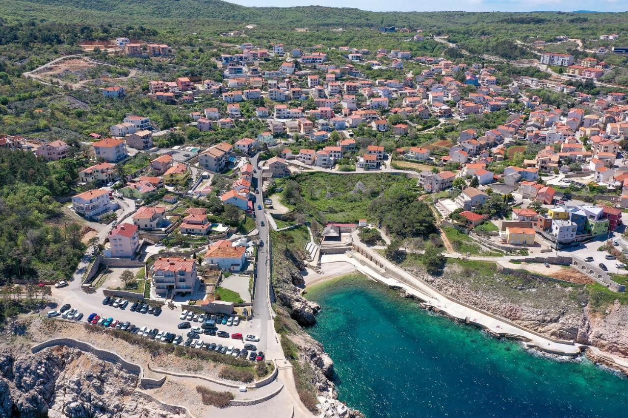 Moro Vrbnik Apartamento Exterior foto