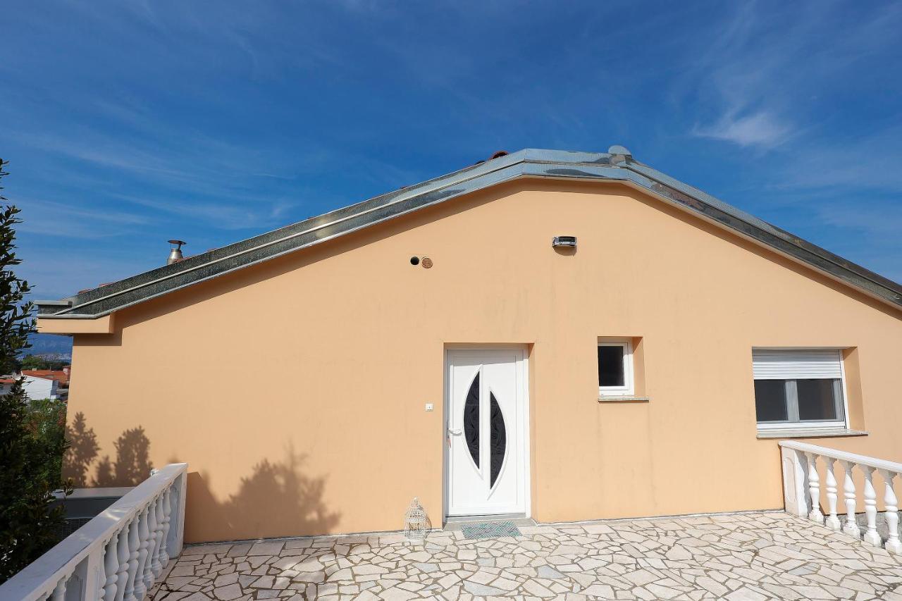 Moro Vrbnik Apartamento Exterior foto